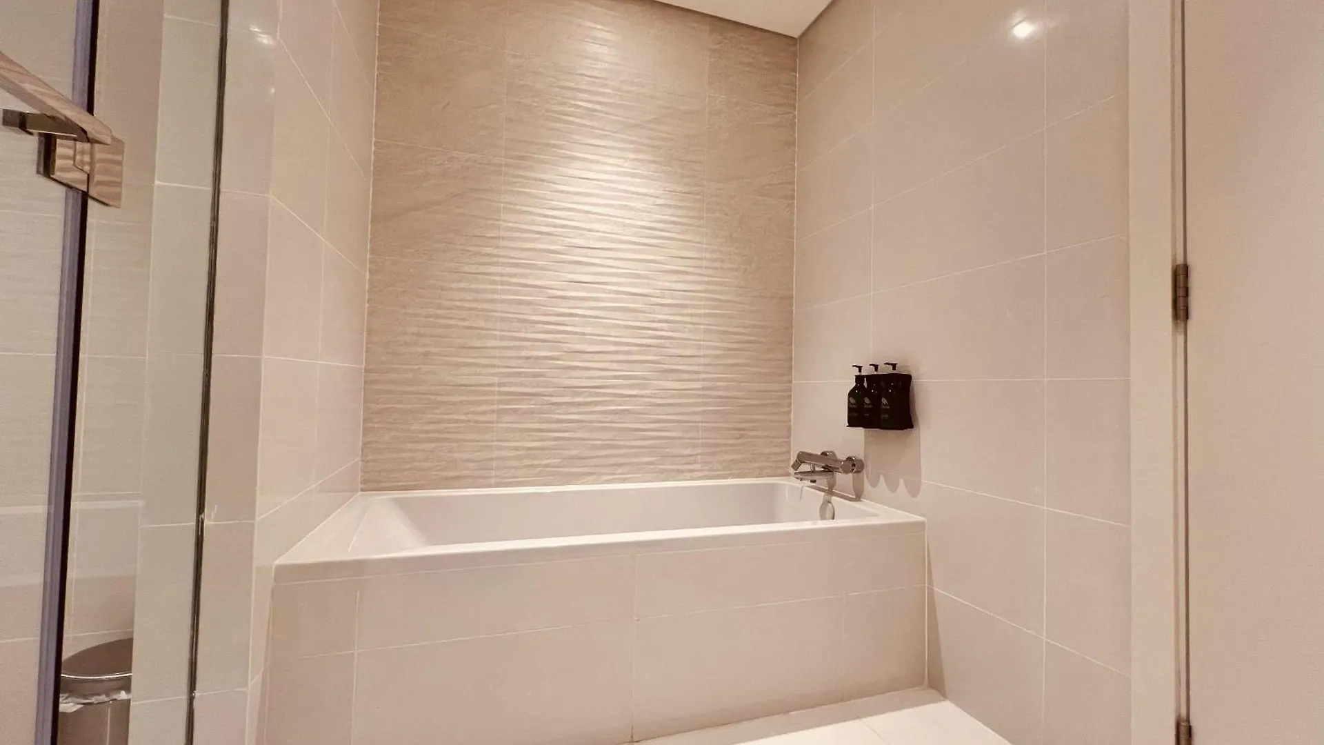 2Br Soul Beach Mamsha Al Saadiyat Full Apartment 阿布扎比
